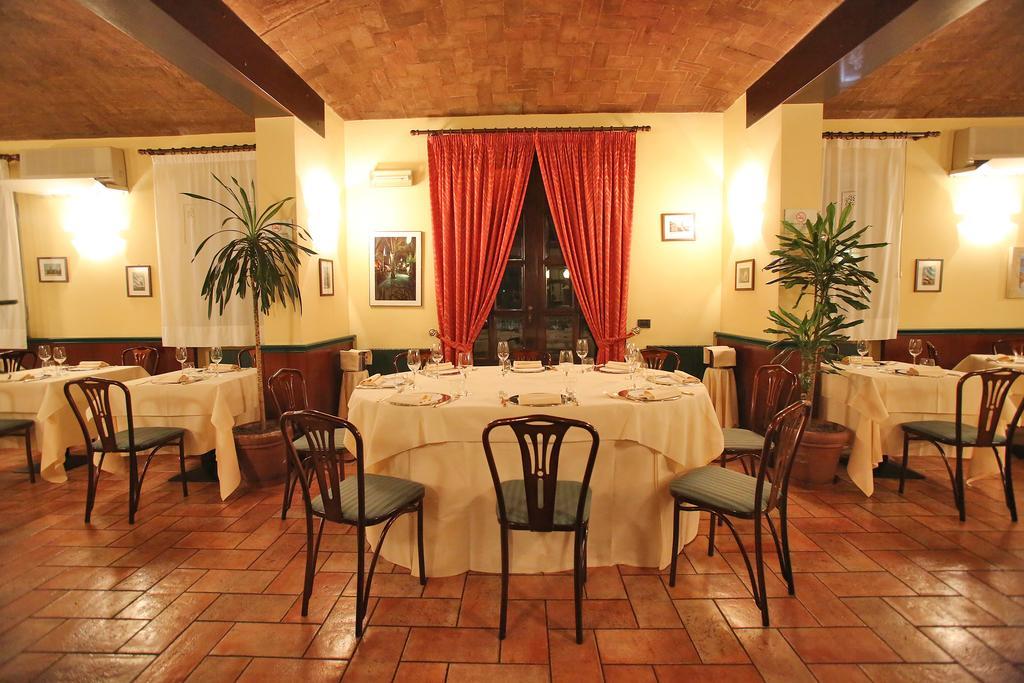 Hotel Le Ville مودينا المظهر الخارجي الصورة